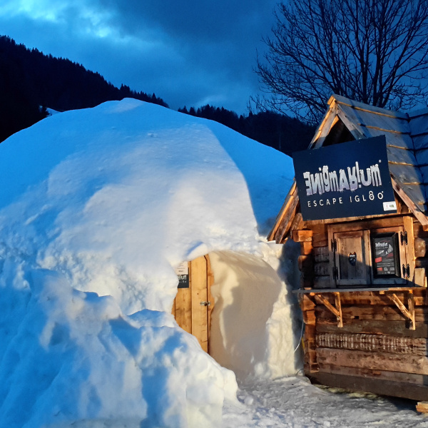 Escape-Igloo-2016